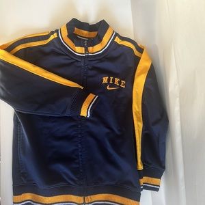 🔥🔥Nike training track jacket close zipper